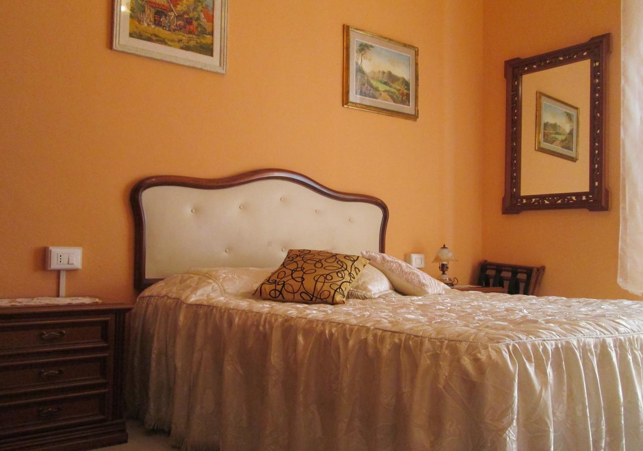 B&B Regina Margherita Piombino Phòng bức ảnh