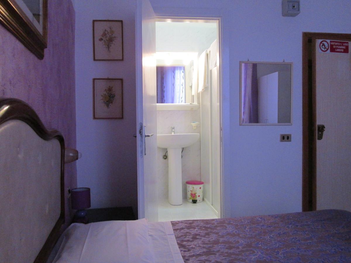 B&B Regina Margherita Piombino Phòng bức ảnh